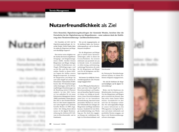 Ein Screenshot aus dem Magazin "Kommune21". Der Artikel trägt den Titel "Nutzerfreundlichkeit als Ziel" mit einem Foto von Chris Rosenthal, Digitalisierungsbeauftragter der Gemeinde Wenden.